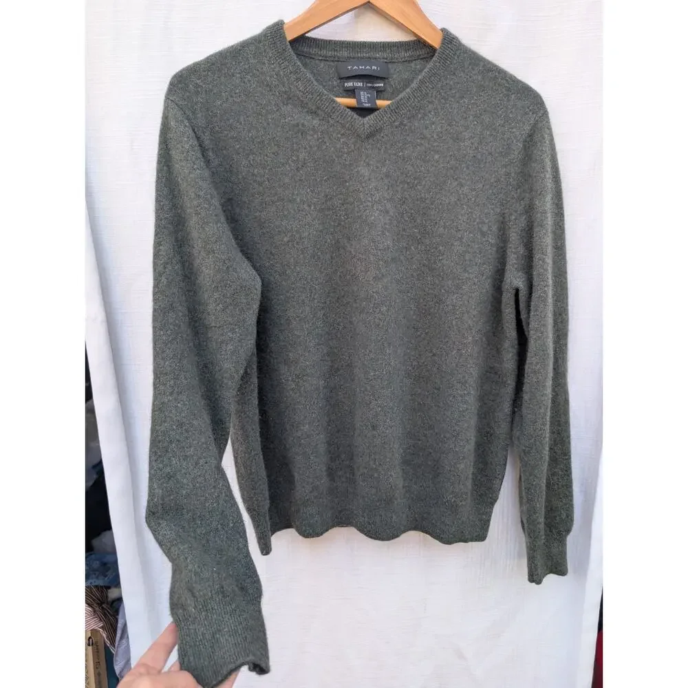 Tahari Pure Luxe 100% Cashmere Men's Handsome Green‎ V Neck Sweater XL $245